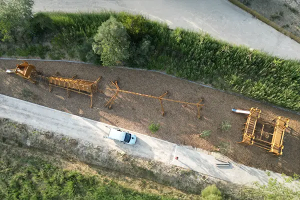 Dragon de Vézénobres – vue d’ensemble dans le parc